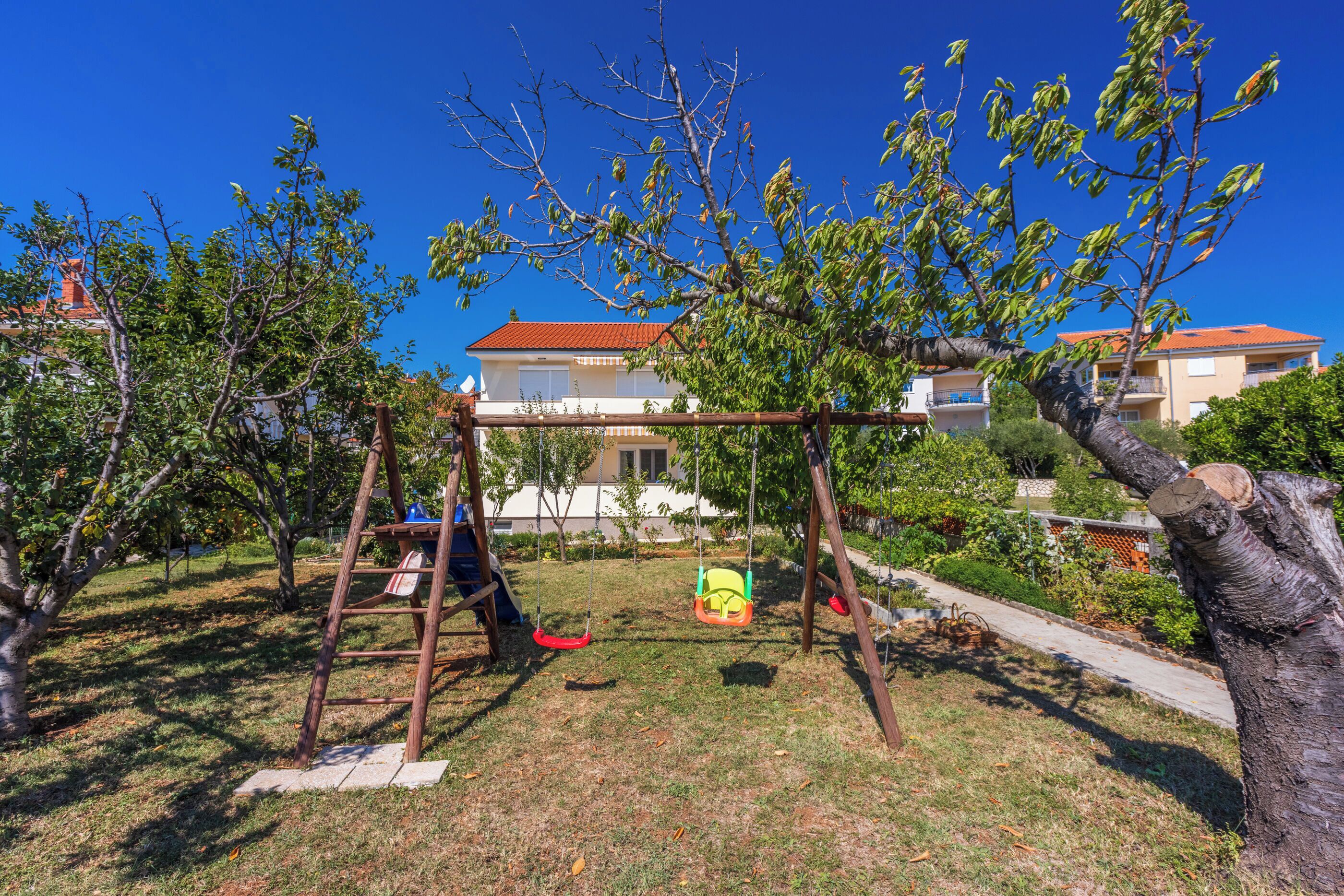 تفاصيل الفندق من الخارج