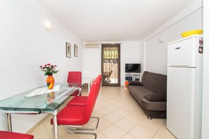 Apartment (A1) | Living room - Apartment Pave by Zamalin Beach (Tribunj)
