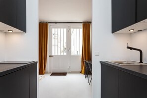 Interior - Habitat Parisien - 1BR/1BA for 4 - Marais Bastille (Paris)