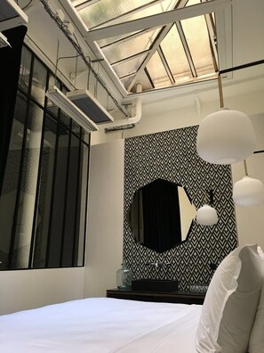 2 bedrooms, iron/ironing board, WiFi, bed sheets - Habitat Parisien -2BR/2BA Aircon Loft  Montorgueil (Paris)
