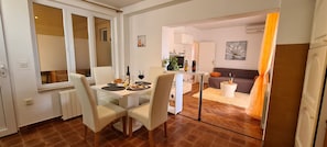 Dining - Apartments The View (Jelsa)