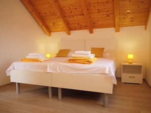 House | Iron/ironing board, free WiFi - House Natalija (Primosten)