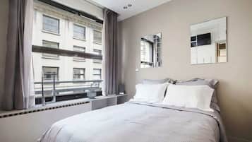 1 bedroom, iron/ironing board, travel cot, WiFi