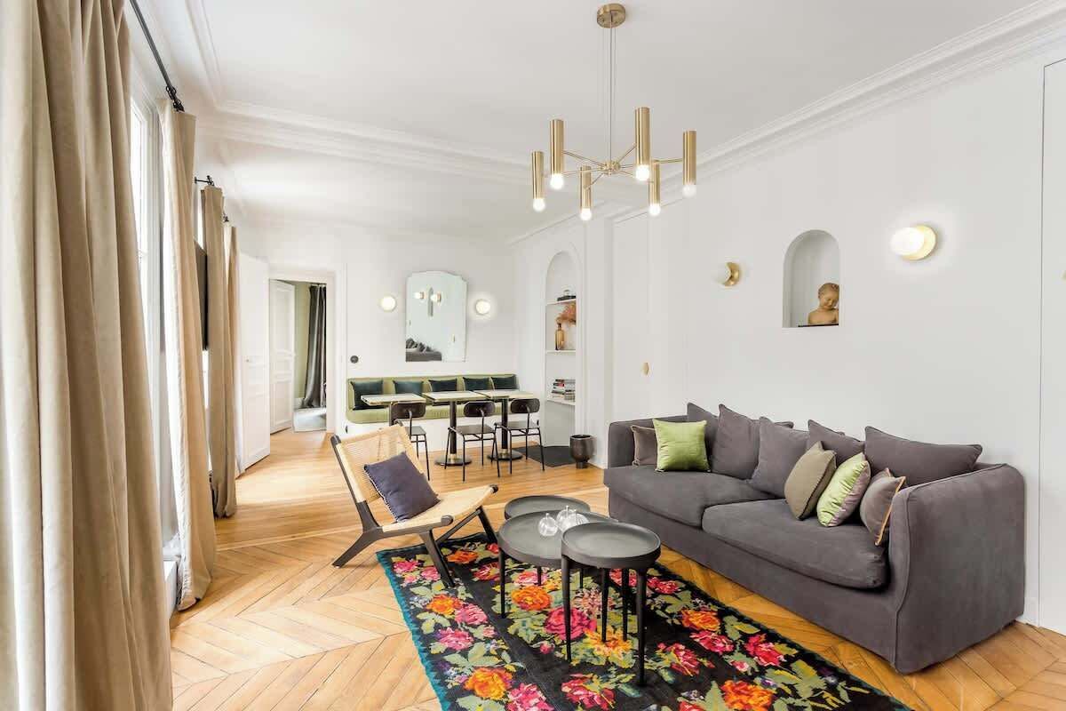 Télévision, espaces bureaux