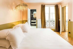 2 bedrooms, iron/ironing board, travel cot, WiFi - Habitat Parisien - 2BR/2BA-Marais- Centre Pompidou (Paris)