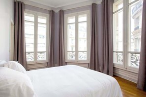 1 bedroom, iron/ironing board, travel cot, WiFi - Habitat Parisien -1BR/1BA- Galeries Lafayette (Paris)