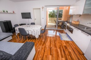 Apartment (A1) | Private kitchen - Apartment Slavica (Rogoznica)