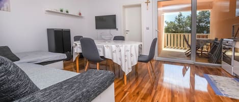 Apartment (A1) | Living room