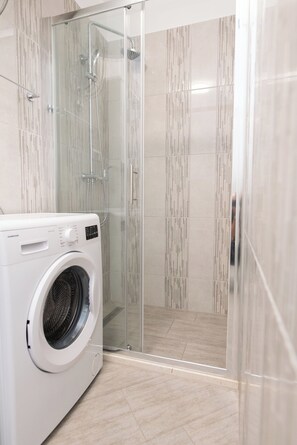 Apartment (A1) | Bathroom - Apartments Maja (Rogoznica)