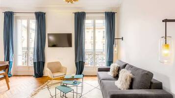 Télévision, espaces bureaux