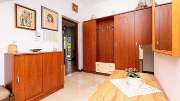 Apartment (A1) | Hallway