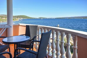 Apartment (A5) | Balkoni