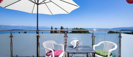 Apartment (A2) | Balcony