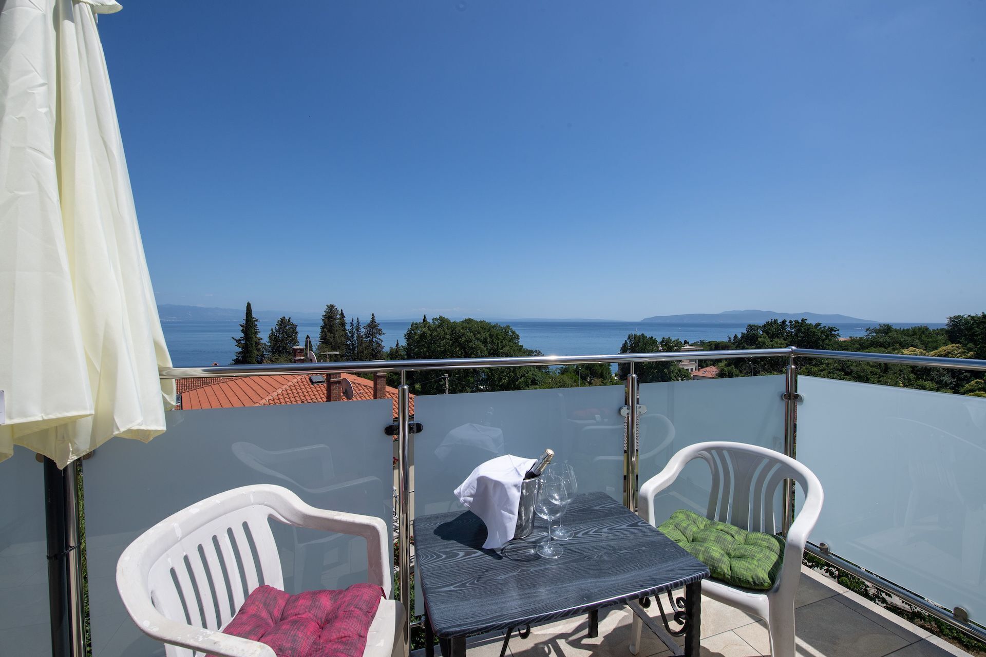 Apartment (A2) | Balcony