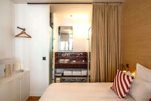 1 bedroom, iron/ironing board, WiFi, bed sheets - Habitat Parisien - 1 BR A/C - Montorgueil Lune II (Paris)