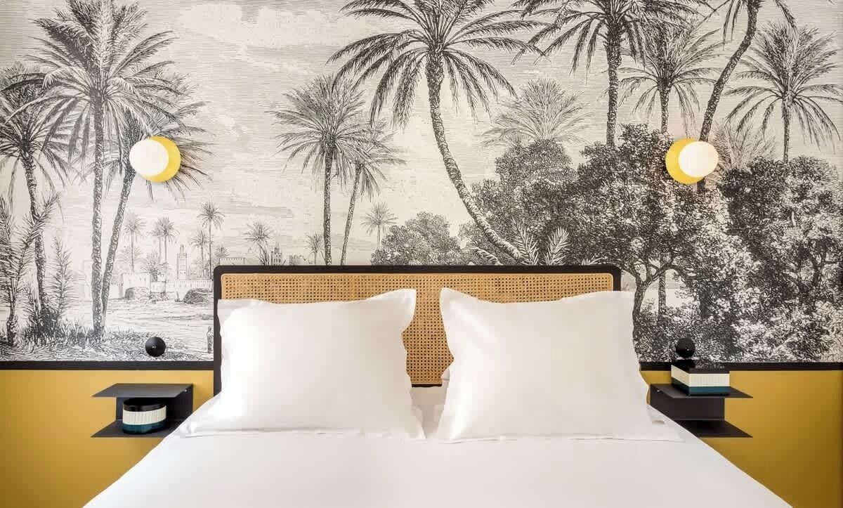 アイロン / アイロン台、旅行用ベビーベッド、WiFi、ベッドシーツ