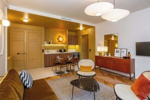 Télévision, espaces bureaux