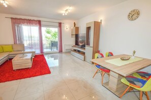 Apartment (A1) | Bahagian dalam