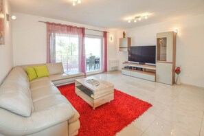 Apartment (A1) | Ruang tamu
