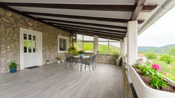 Apartment (A1) | Terrace/patio