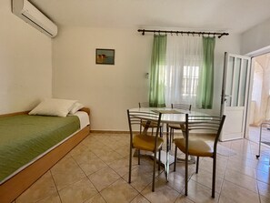 Apartment (A1) | Living room - Apartments Veli Rat (Sali)