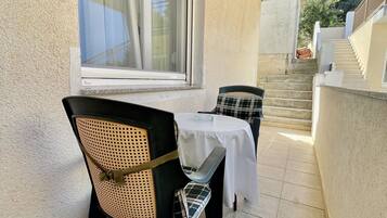 Apartment (A1) | Terrace/patio