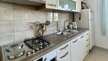 Apartment (A2) | Eigene Küche