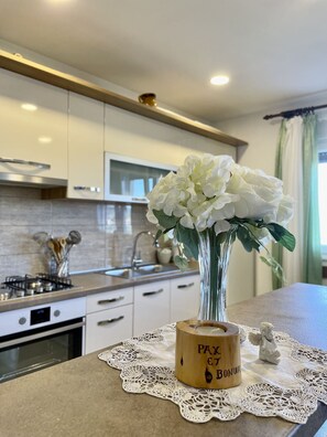 Apartment (A2) | Private kitchen