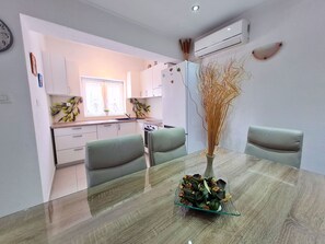 Apartment (A1) | Private kitchen - Apartments Toby (Novi Vinodolski)