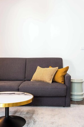 Televisio, työhuone