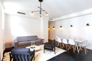 Interior - Habitat Parisien - 3BR/3BA Air Con - 8 pax- Opera (Paris)
