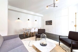 TV - Habitat Parisien - 3BR/3BA Air Con - 8 pax- Opera (Paris)