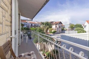 Apartment (A1) | Balcony - Apartment Burica (Primosten)