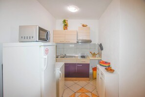 Private kitchen - Rooms Oak Tree (Biograd na Moru)
