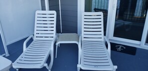 Exterior detail - Harbour Island 106L-Baywater 14th St, WIFI, Pool, Elev, W/D, AC (Ocean City)
