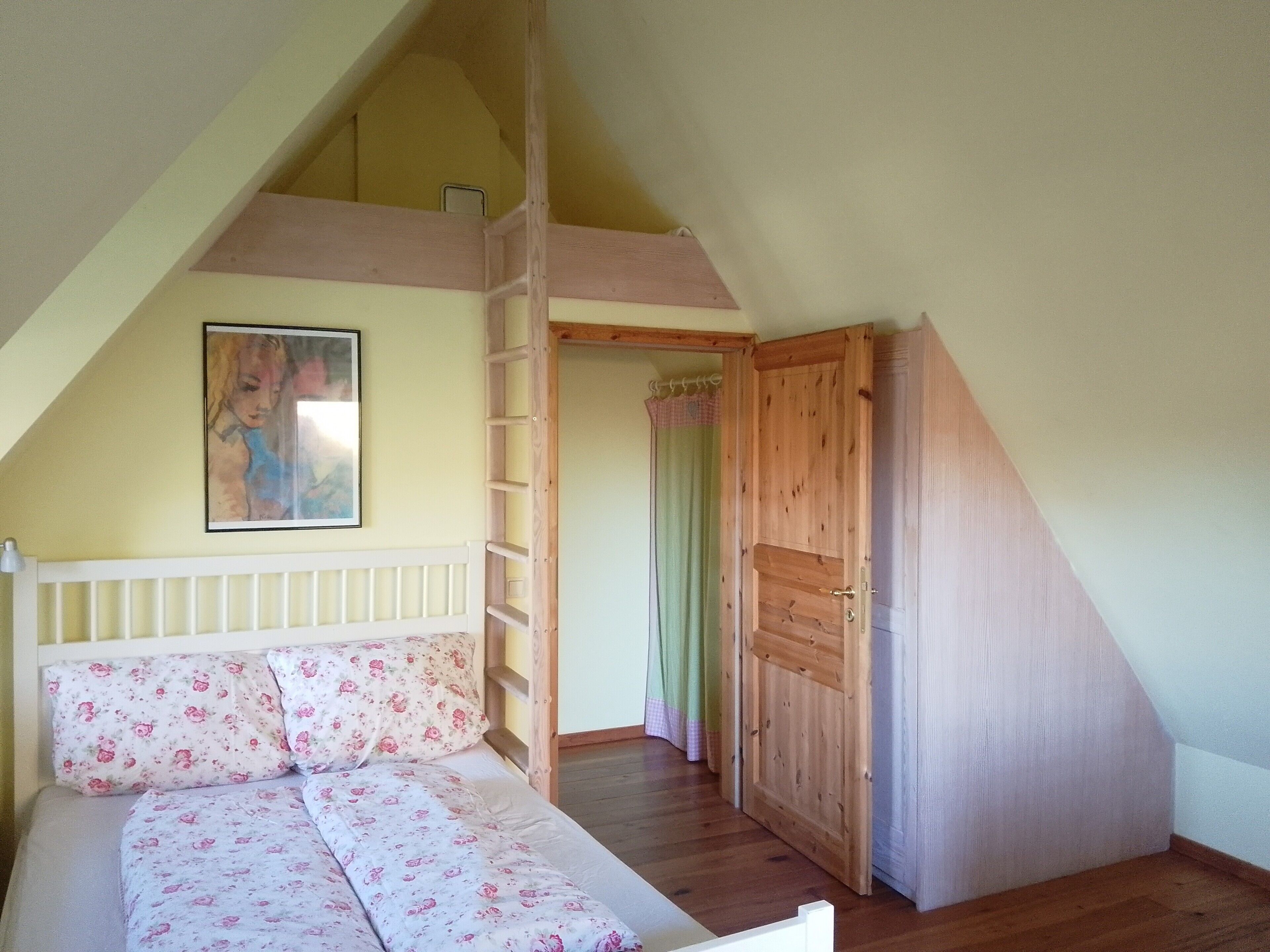 2 makuuhuonetta, Wi-Fi, vuodevaatteet