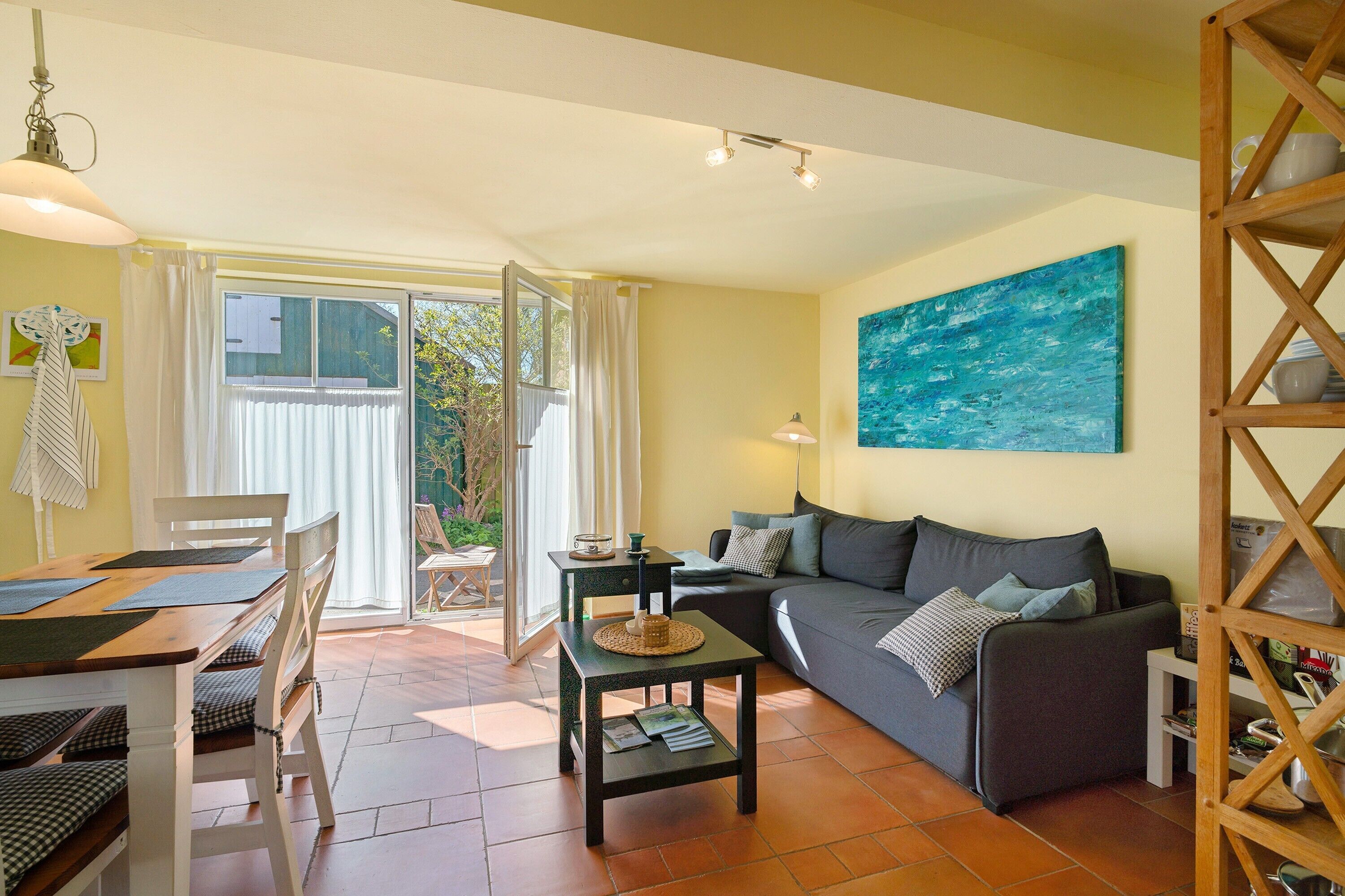 Cheminée, table de tennis de table