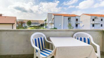 Apartment (A1) | Balcony