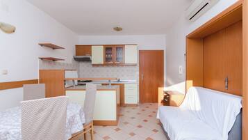 Apartment (A2) | Living room