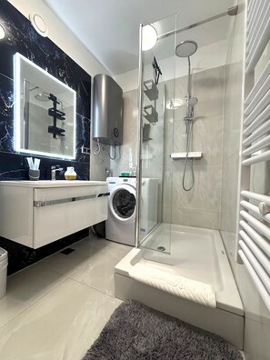 Appartement (A1) | Salle de bain | Douche