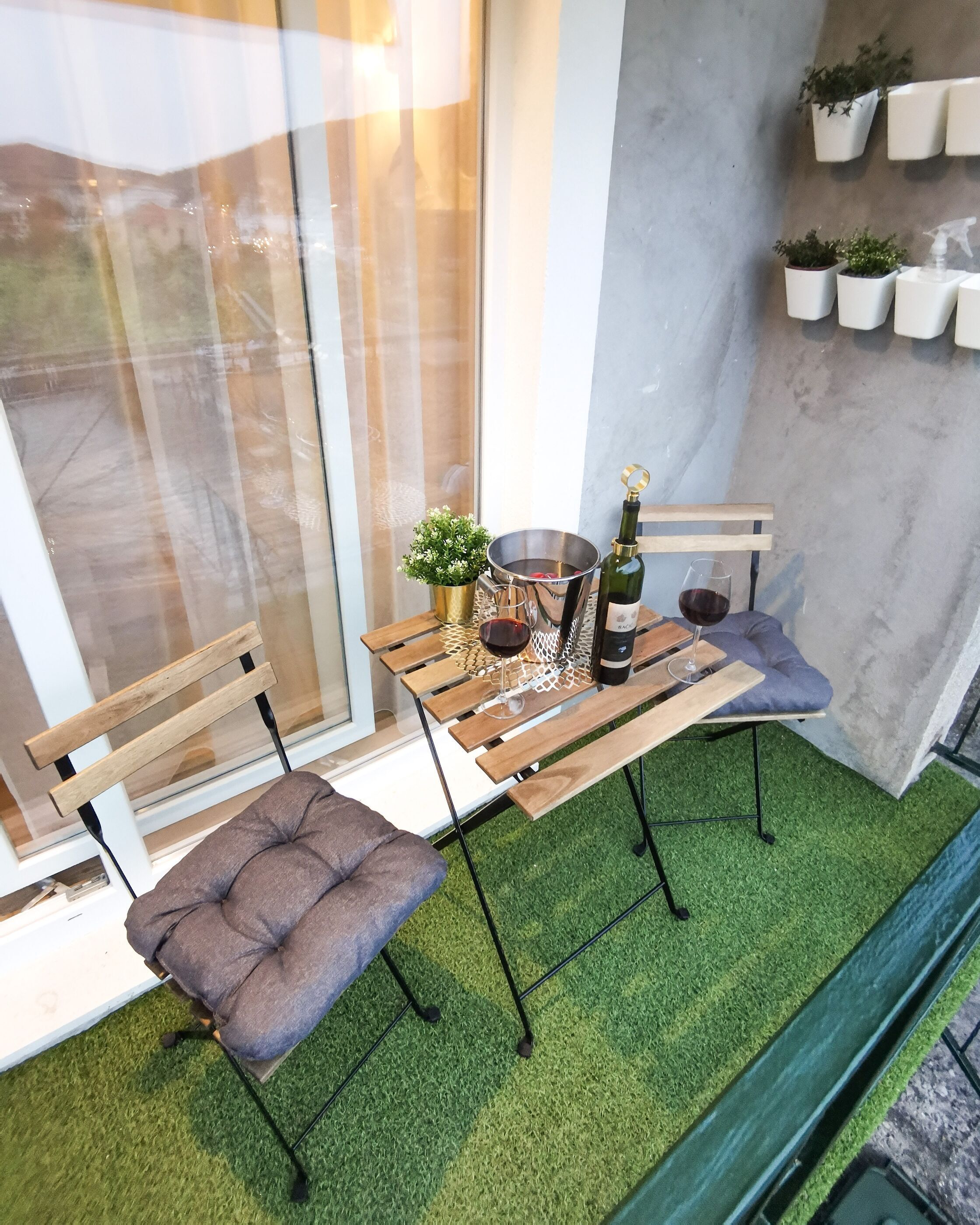 House | Terrace/patio