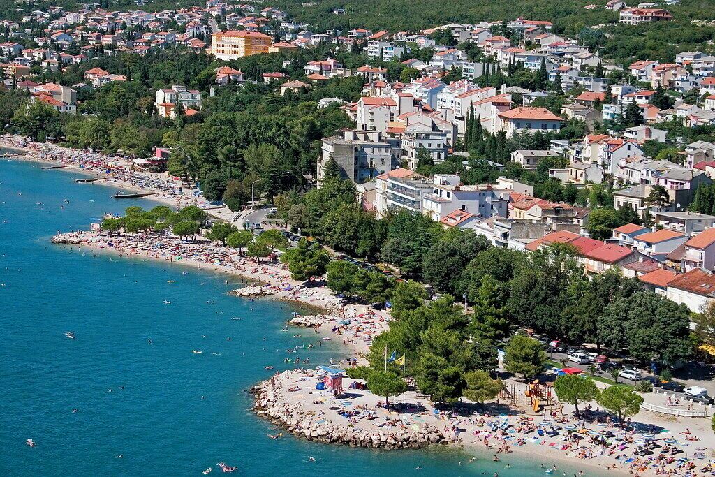 Vue sur la ville depuis l’hébergement
