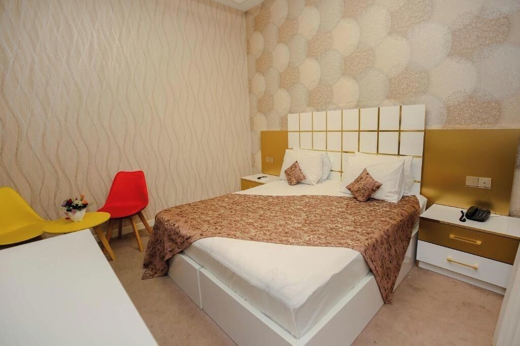 Standard Double or Twin Room | Desk, laptop workspace, free WiFi