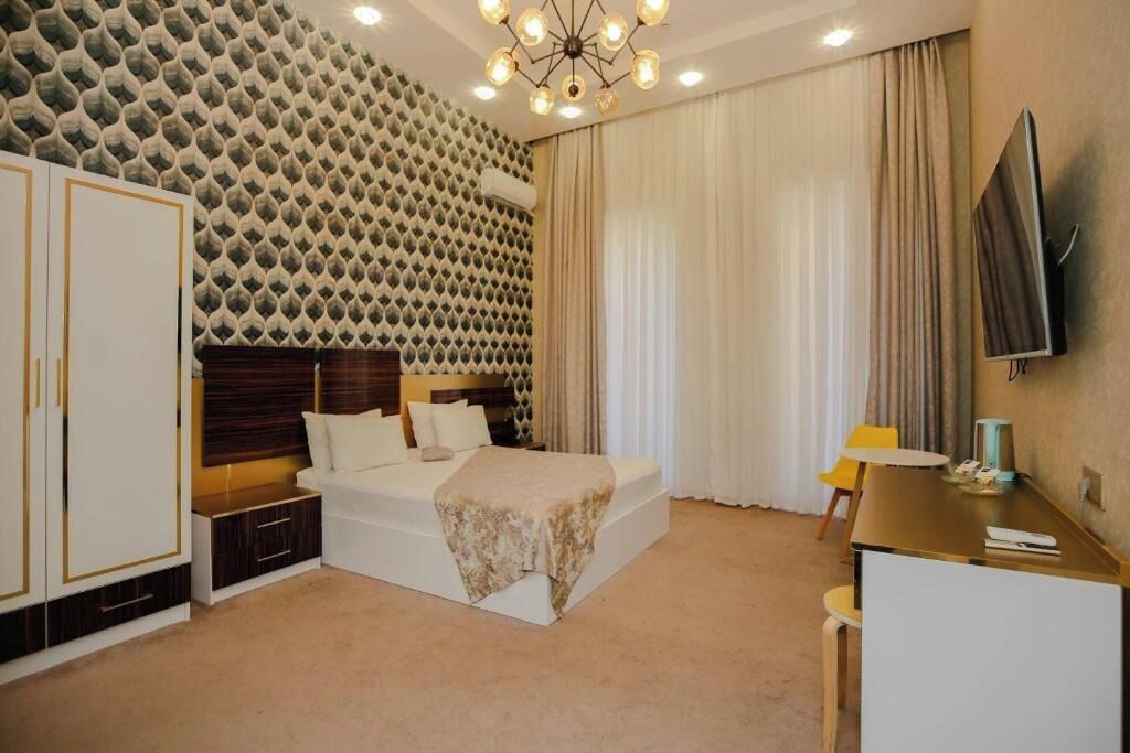 Standard Double or Twin Room | Desk, laptop workspace, free WiFi