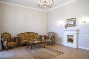 Lobby lounge - Dionis Hotel (Baku)