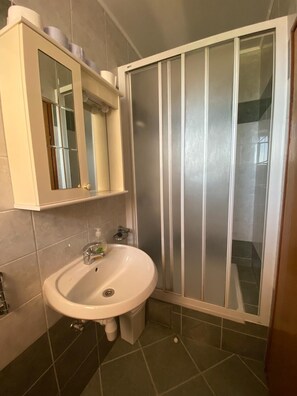 Apartment (A1) | Bathroom - Apartment Niko (Novi Vinodolski)