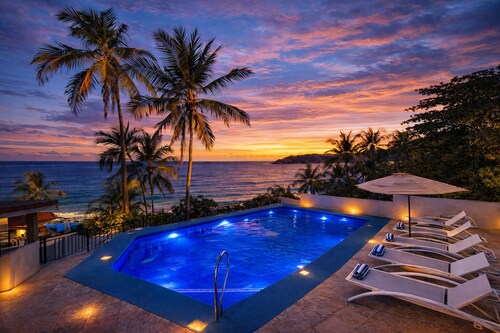 Exclusive Retreats Newest Beachfront Estate w/ Staff, Breakfast & Chef Available