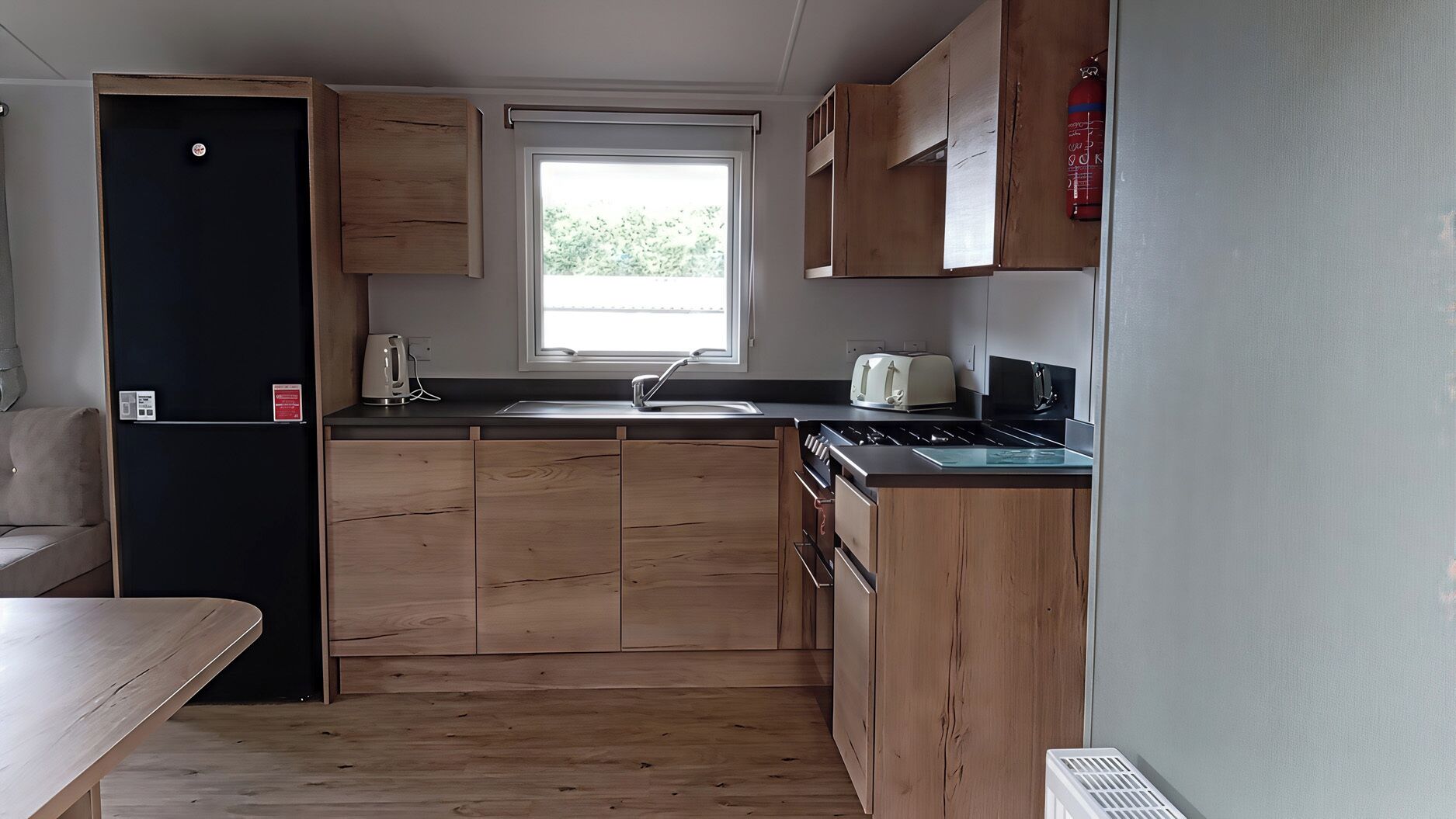 Cookware/dishes/utensils