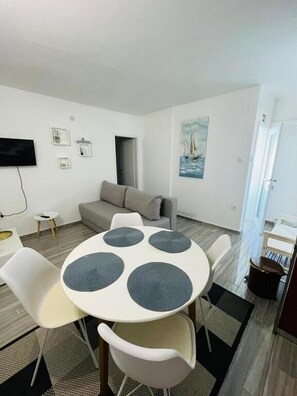 Apartment (A2) | Living room - Apartments Olympia Beach (Vodice)