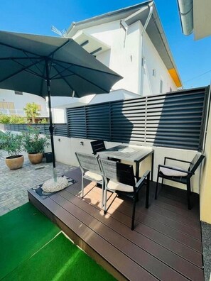 Apartment (A1) | Terrace/patio - Apartments Olympia Beach (Vodice)